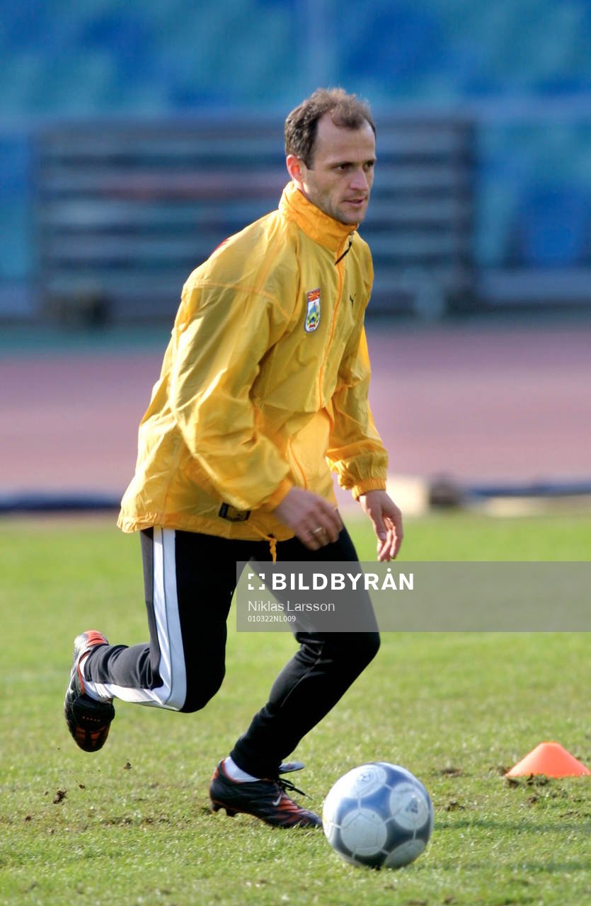 Artim Sakiri, Makedonien