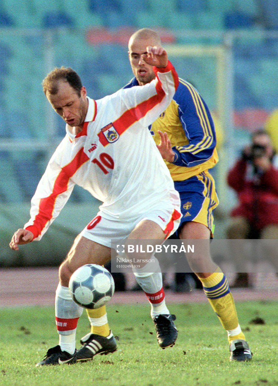 Artim Sakiri, Makedonien och Olof Mellberg, Sverige