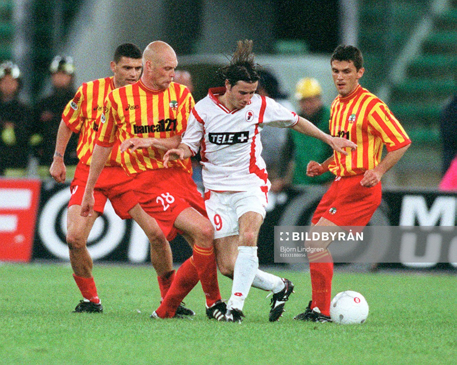 Klas Ingesson, Lecce och Yksel Osmanovski, Bari