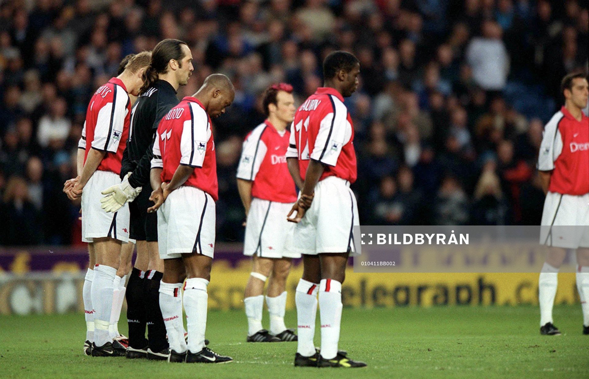 En tyst minut för förre Arsenal-spelaren David Rocastle