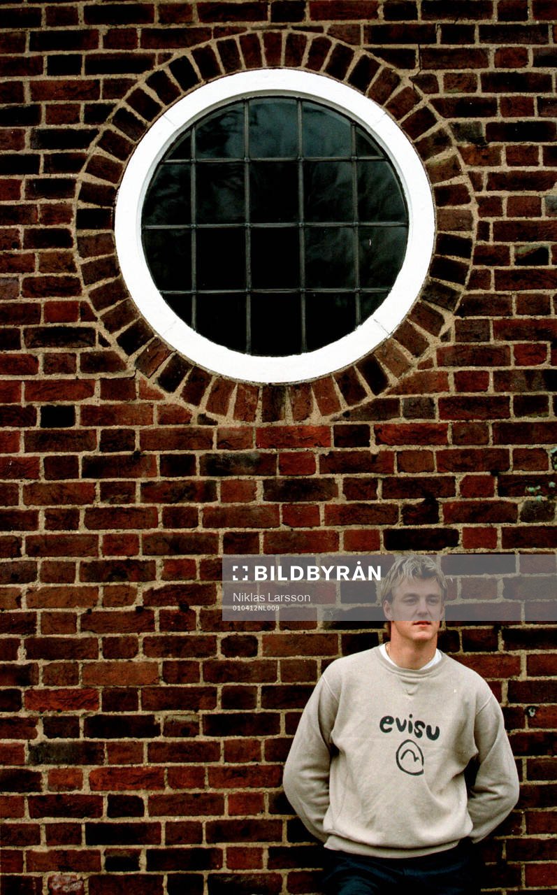 Mathias Svensson, Charlton i det lilla samhället