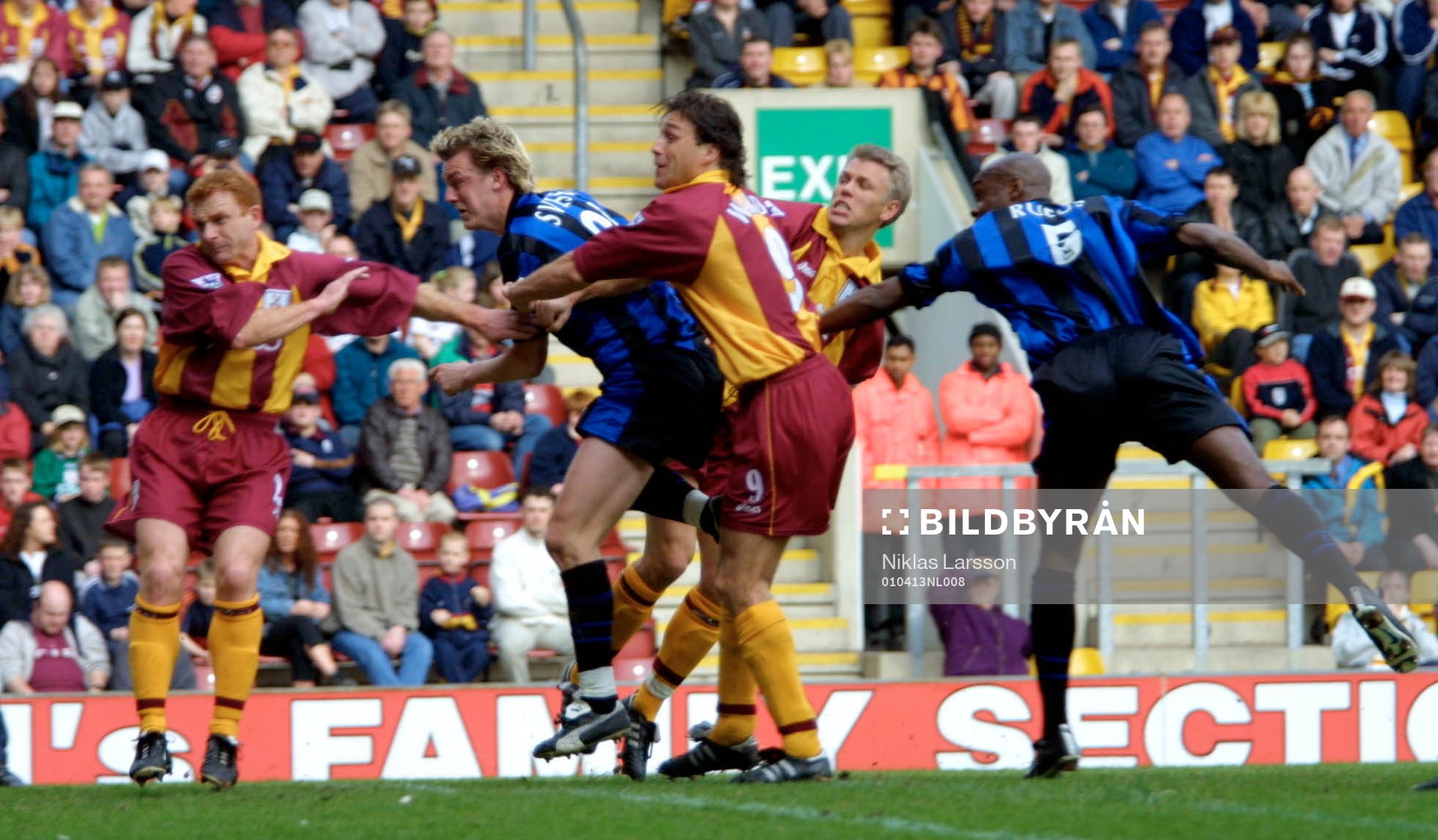 Fotboll, Premier League, Bradford - Charlton, Mathias