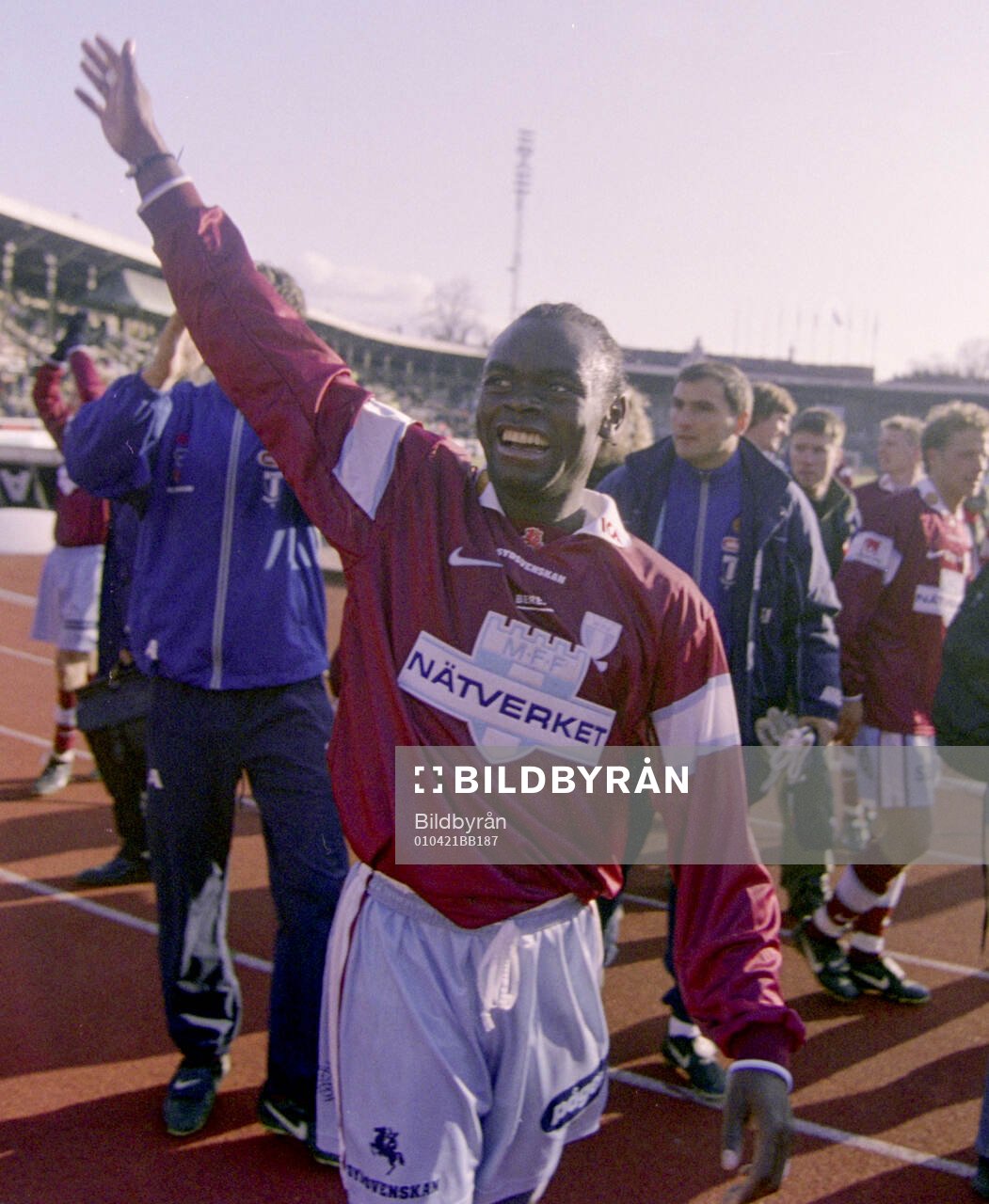Malmös 1-0 målskytt Peter Ijeh jublar