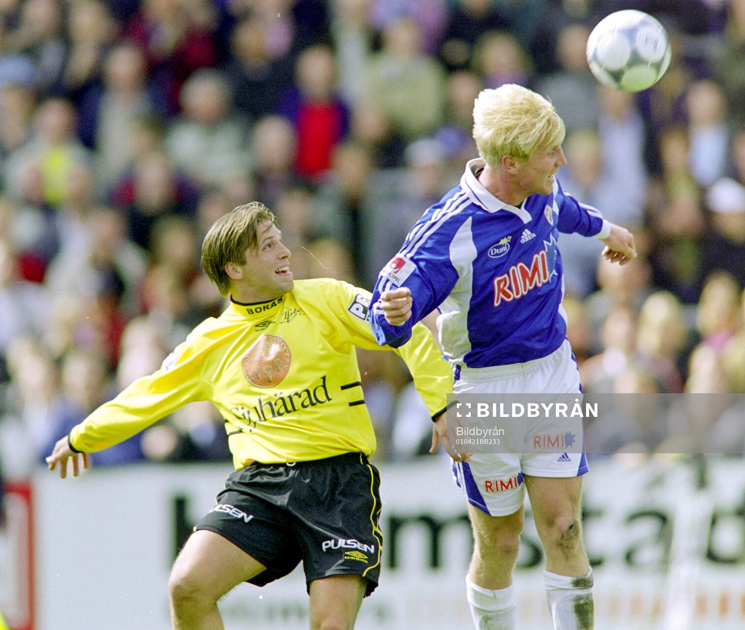 Elfsborgs Anders Svensson och Halmstads Petter Hansson i
