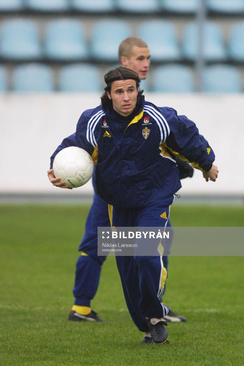 Yksel Osmanovski, Sverige