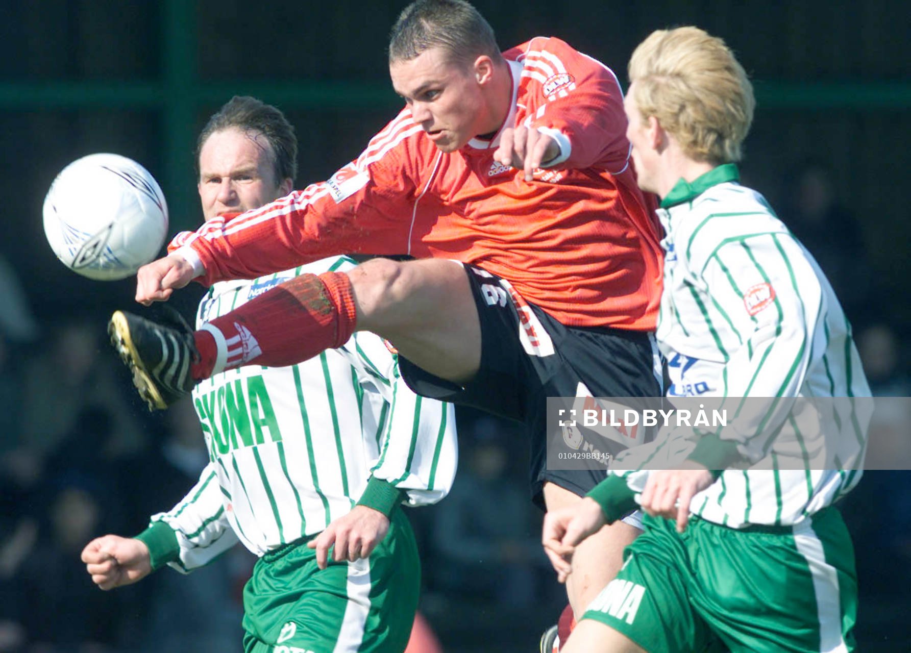 David Leinar, Motala går rakt genom VF:s mittbackar Niclas