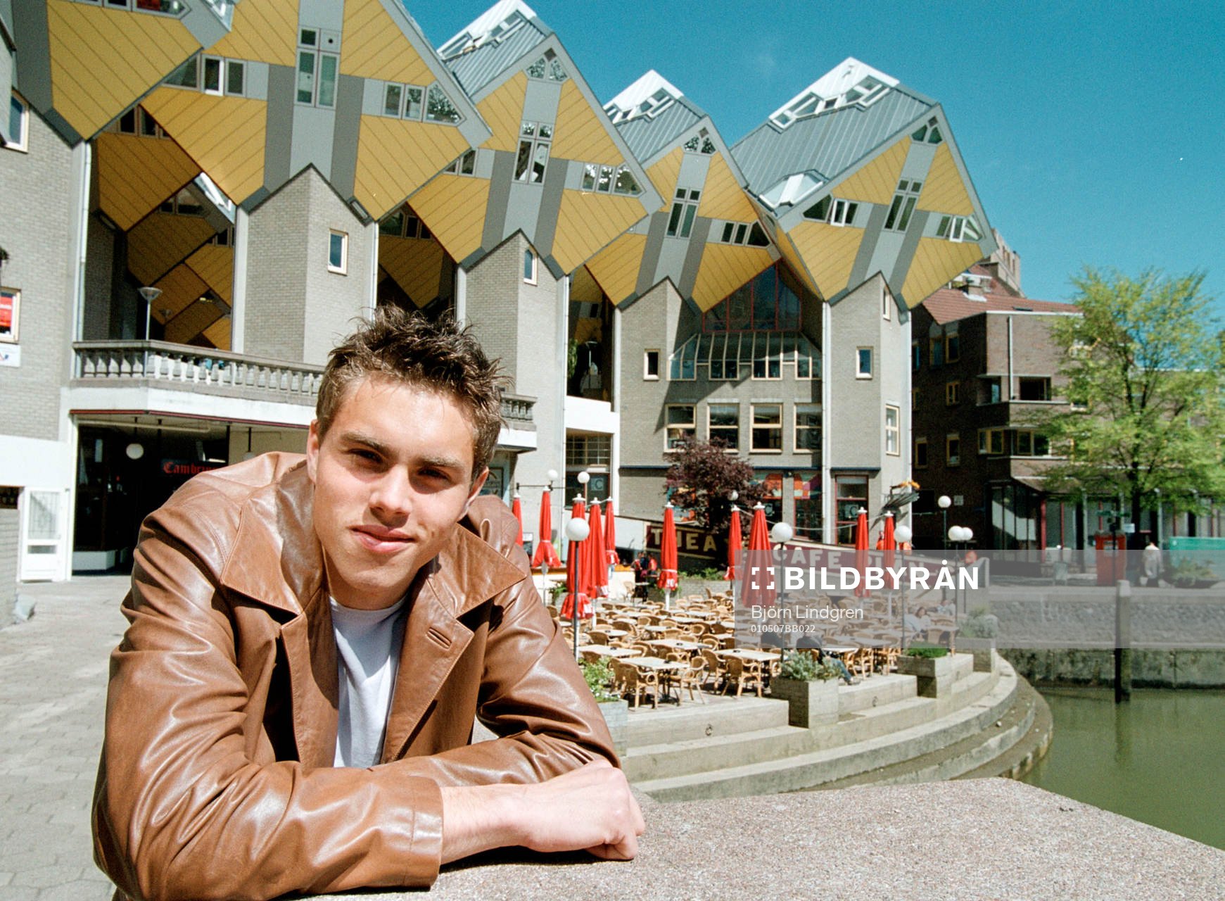 Fotboll, Johan Elmander, Feyenoord, vid ett kanalkafé i