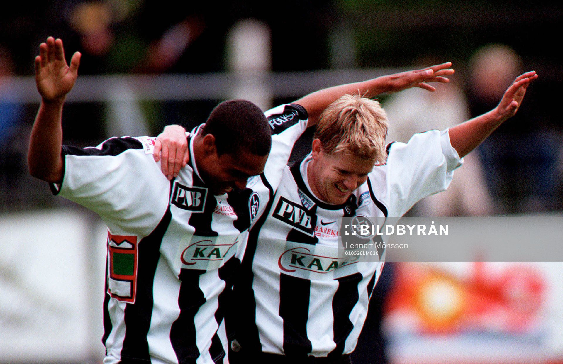 Daniel Nannskog gjorde 2-0. Två måsar! Målgest