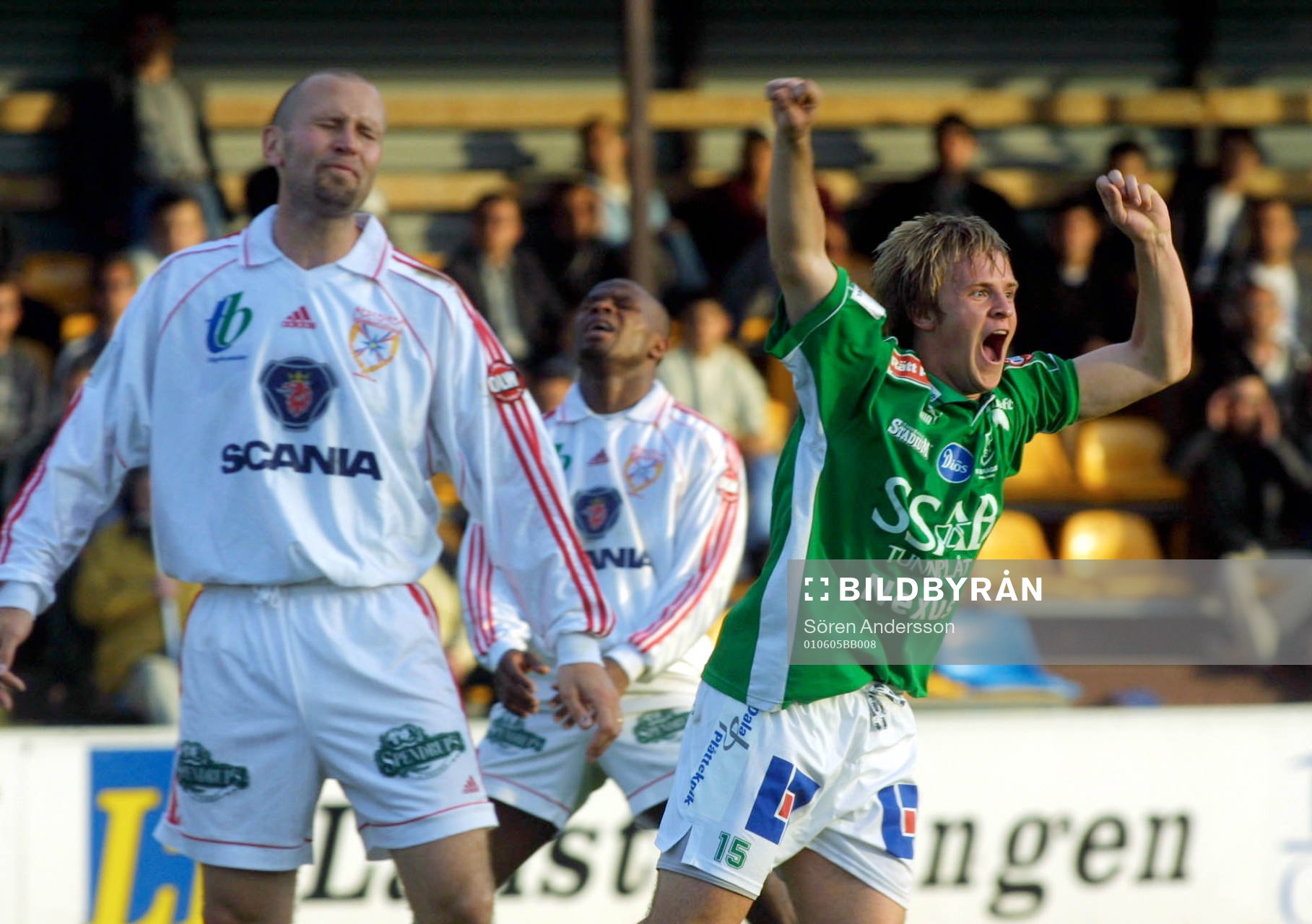 Johan Norell, Brage jublar och Samuel Ayorinde och Michael
