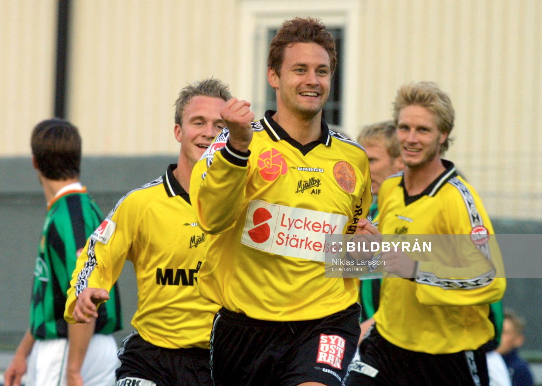 Målskytten Marcus Ringberg jublar