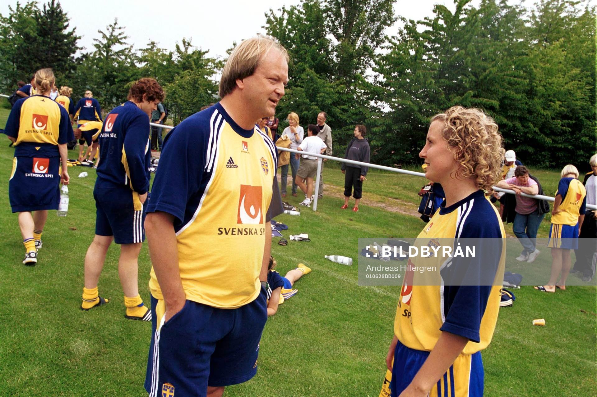 Johan Leandersson, Läkare och Therese Lundin, Sverige