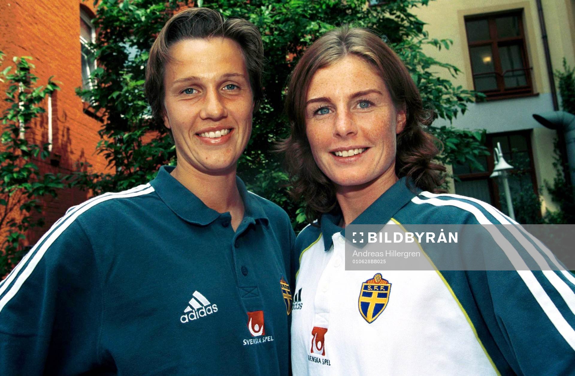 Malin Andersson och Malin Moström, båda är lagkapten