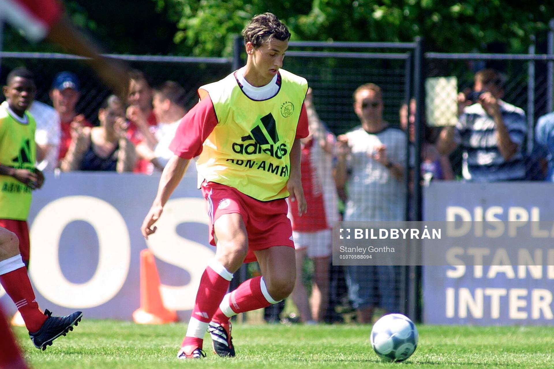 Ajax första träning för säsongen 2001/2002. Zlatan