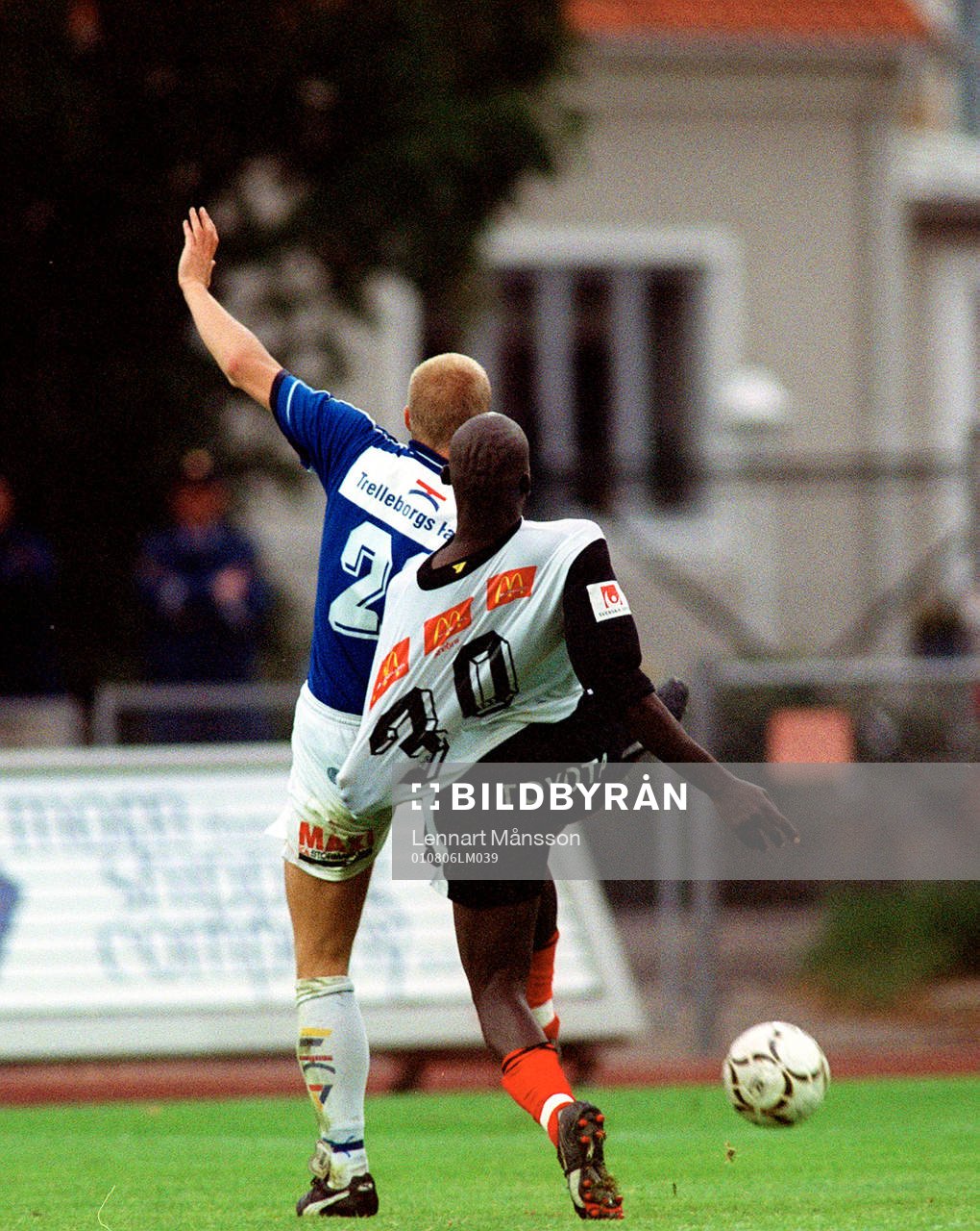 Trelleborg-Örebro: Tröjdragning