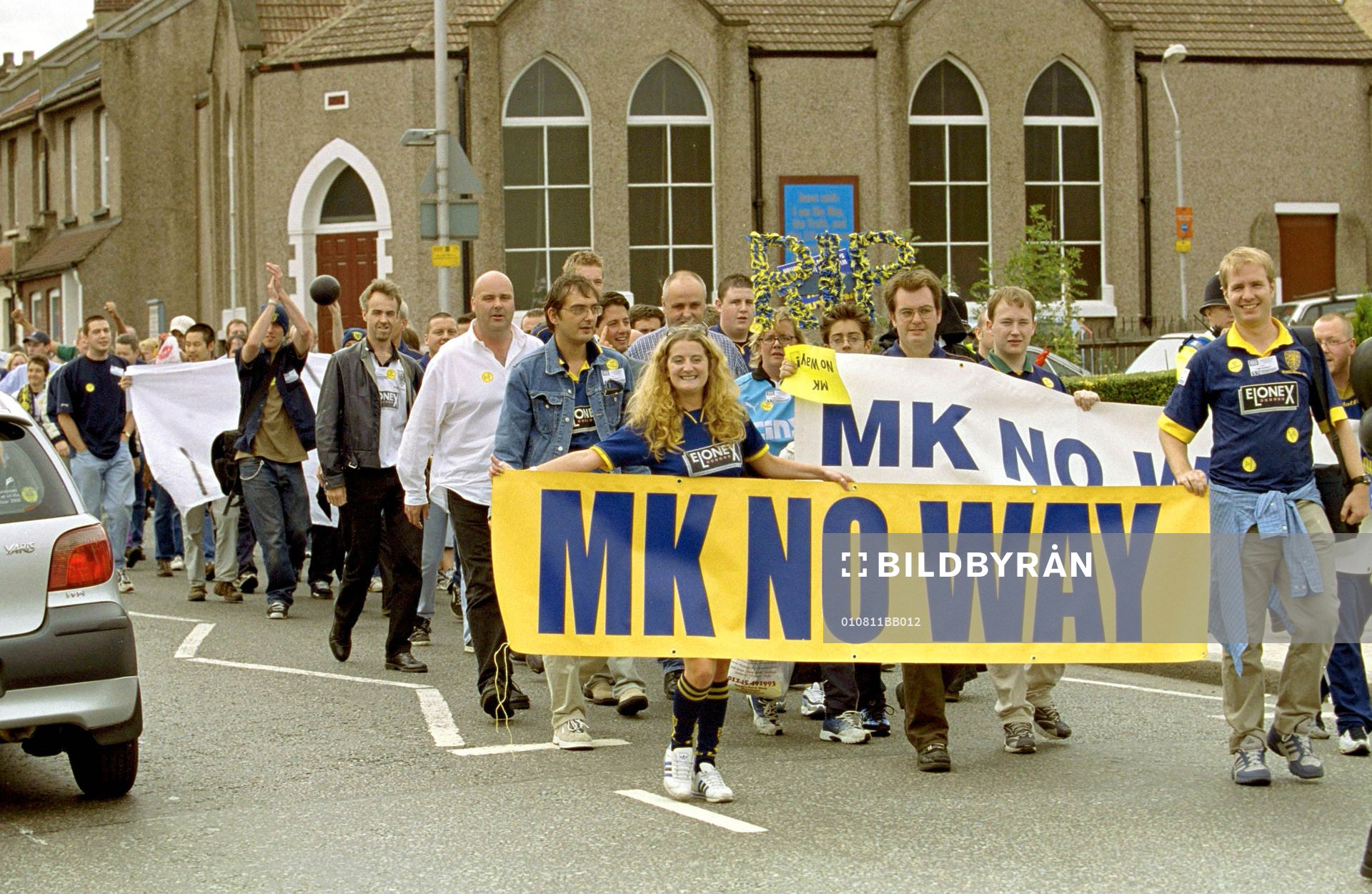 Wimbledon fans protesterar mot
