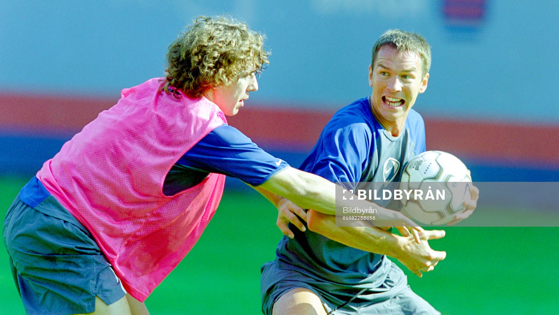 Carles Puyol and Patrik Andersson of Barcelona