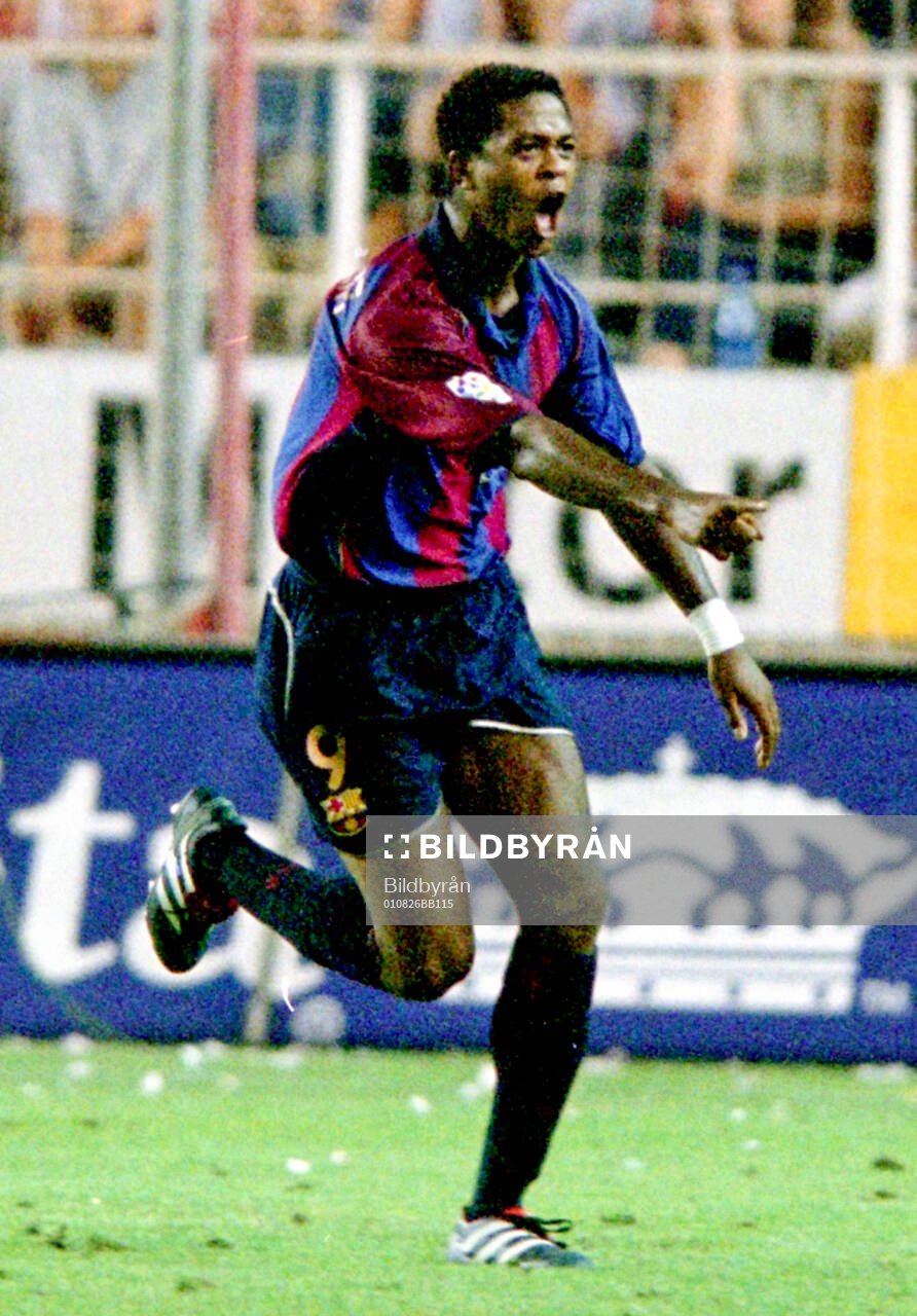 Patrick Kluivert of Barcelona goal celebration