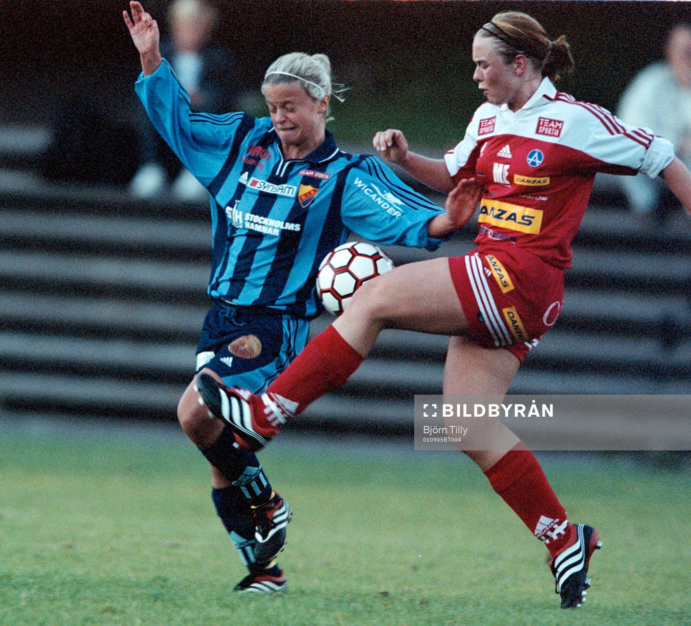 Fotboll dam, Svenska Cupen, Djurgården - Älvsjö. Karin