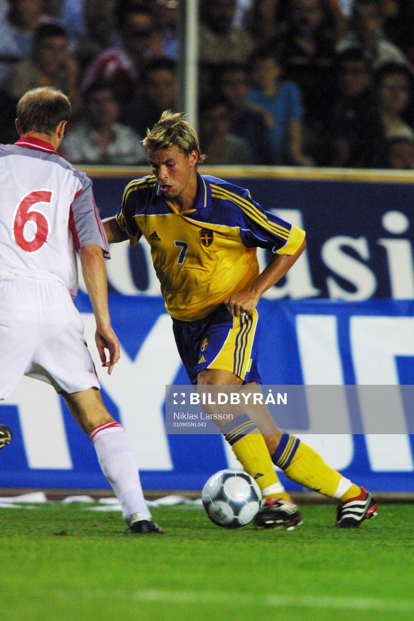 Niclas Alexandersson, Sverige med bollen
