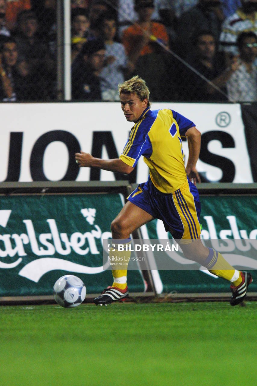 Niclas Alexandersson, Sverige med bollen