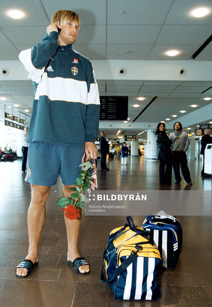 Målskytten Andreas Andersson, Sverige på Arlanda