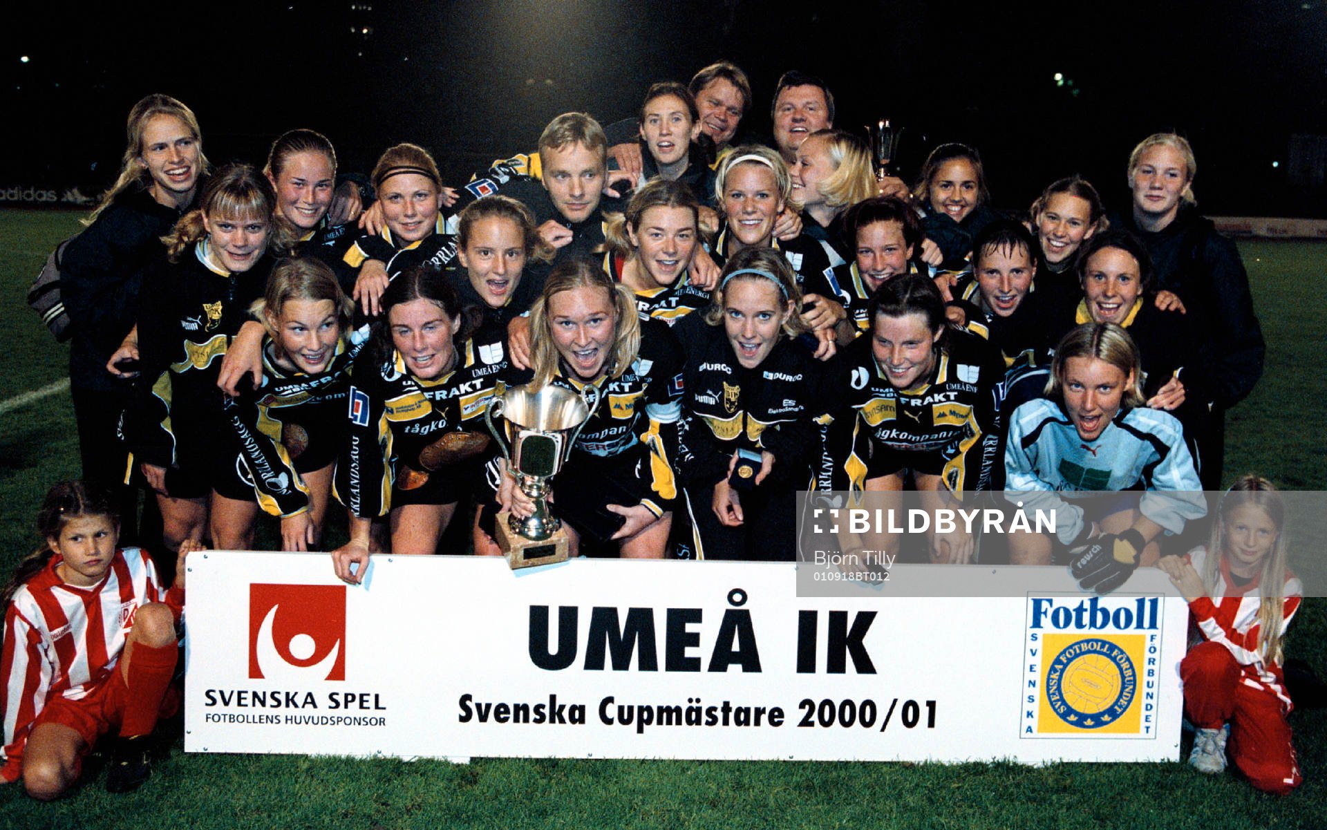 Fotboll, dam, Svenska Cupen final. Djurgården - Umeå.