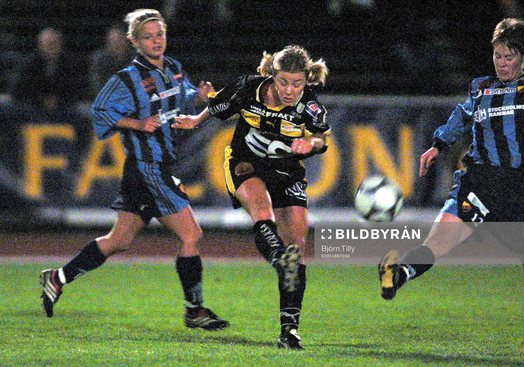 Fotboll, dam, Svenska Cupen final. Djurgården - Umeå.