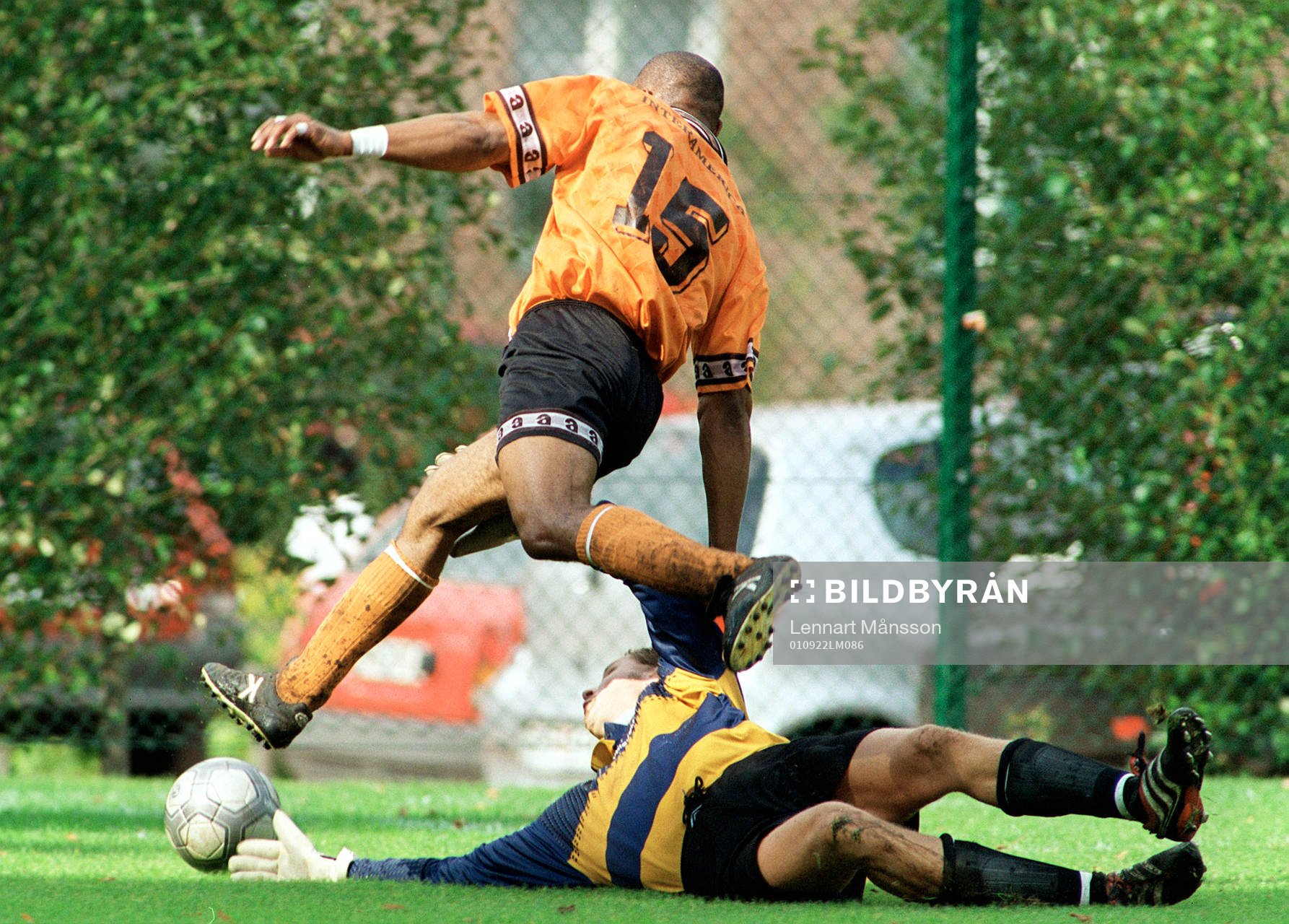 , småklubbsfotboll