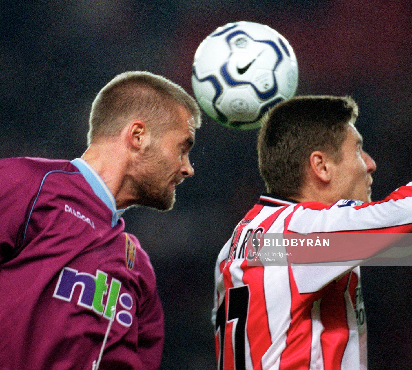 Olof Mellberg, Aston Villa och Marian Pahars, Southampton