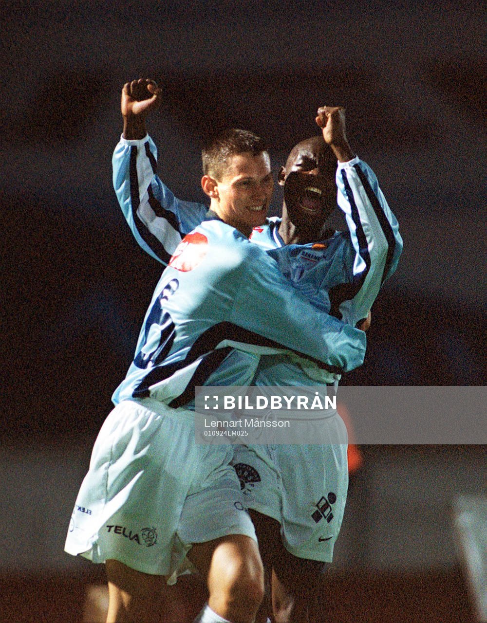 Jon Jönsson, Malmö gratulerar Joseph Elanga, jubel