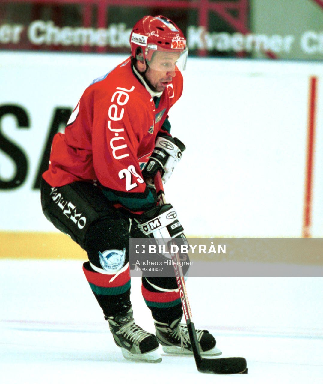 Ishockey, Kim Staal, Modo