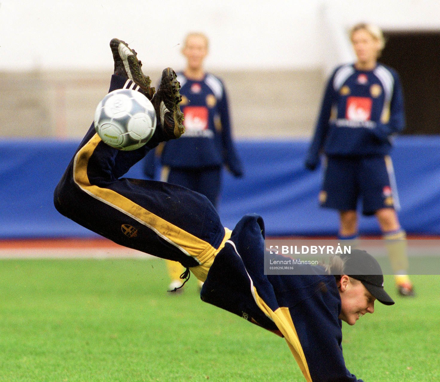 Fotboll, Ulla-Karin Thelin, Sverige