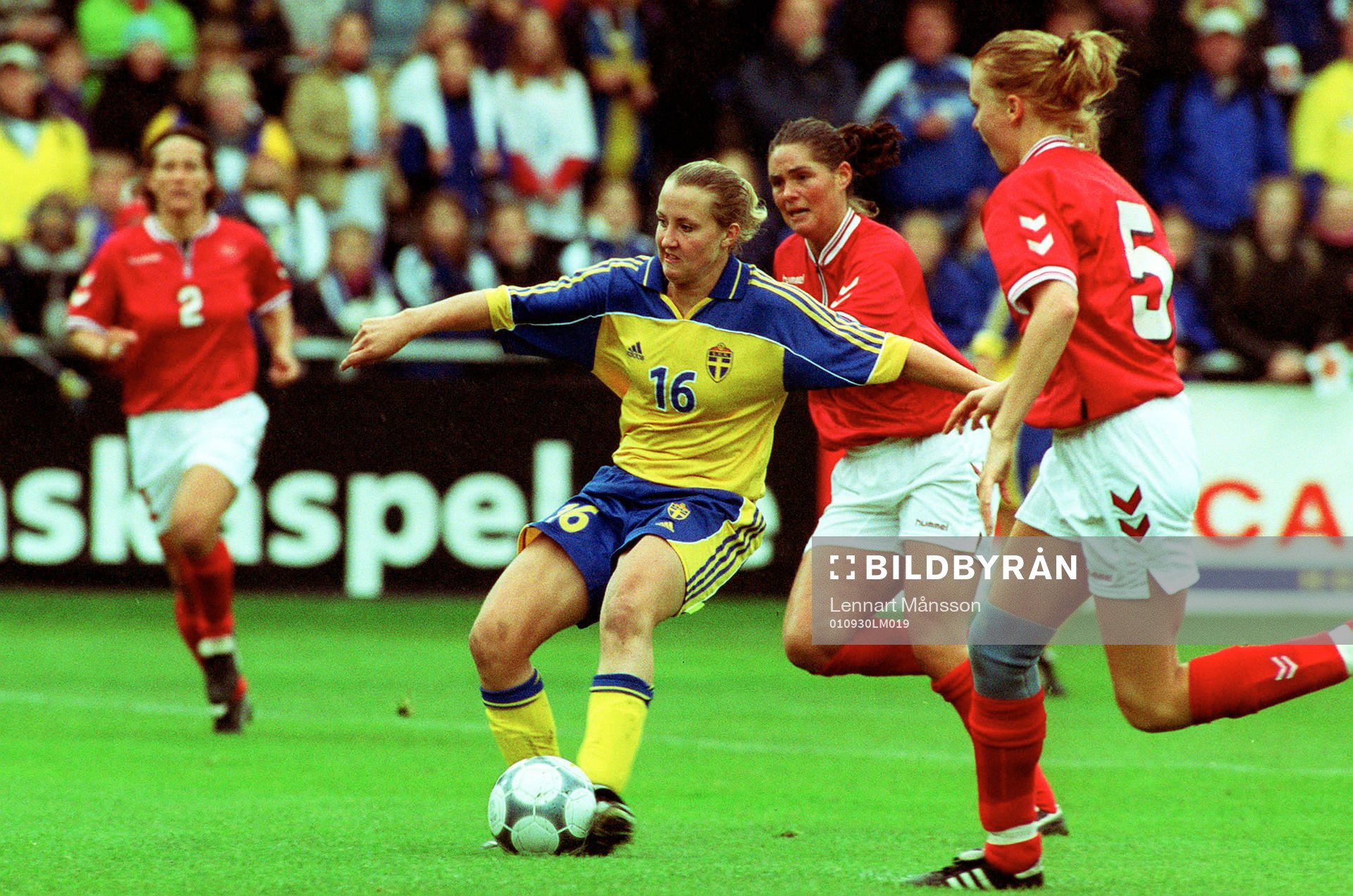 Therese Lundin, Sverige