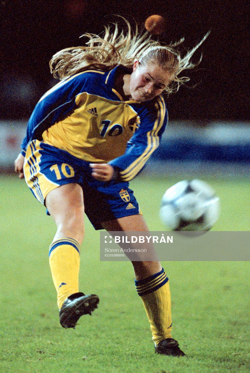 Emma Lindqvist, Sverige