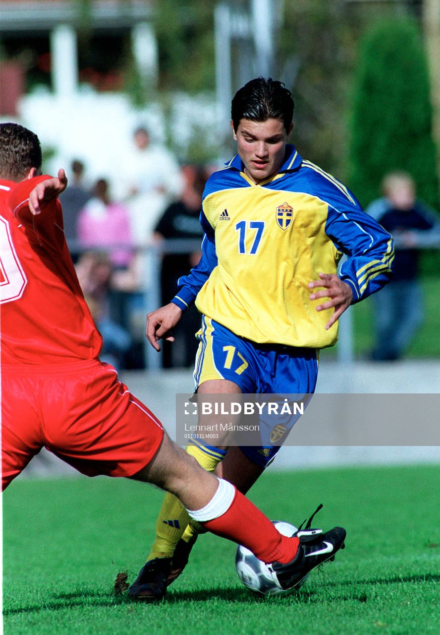 Fotboll P15, Labinot Harbuzi, Sverige