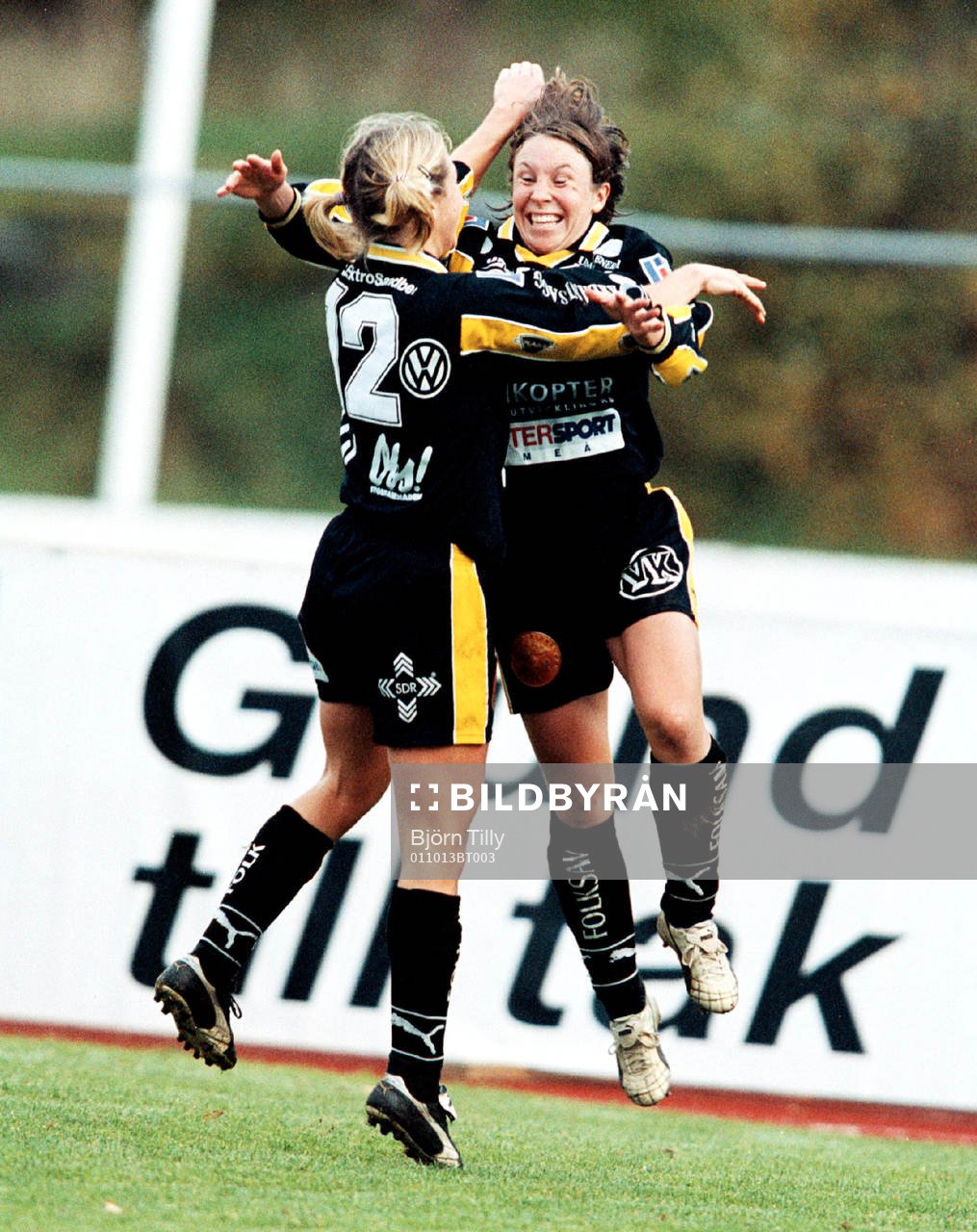 Hanna Ljungberg och Tina Nordlund, Umeå i segerdans