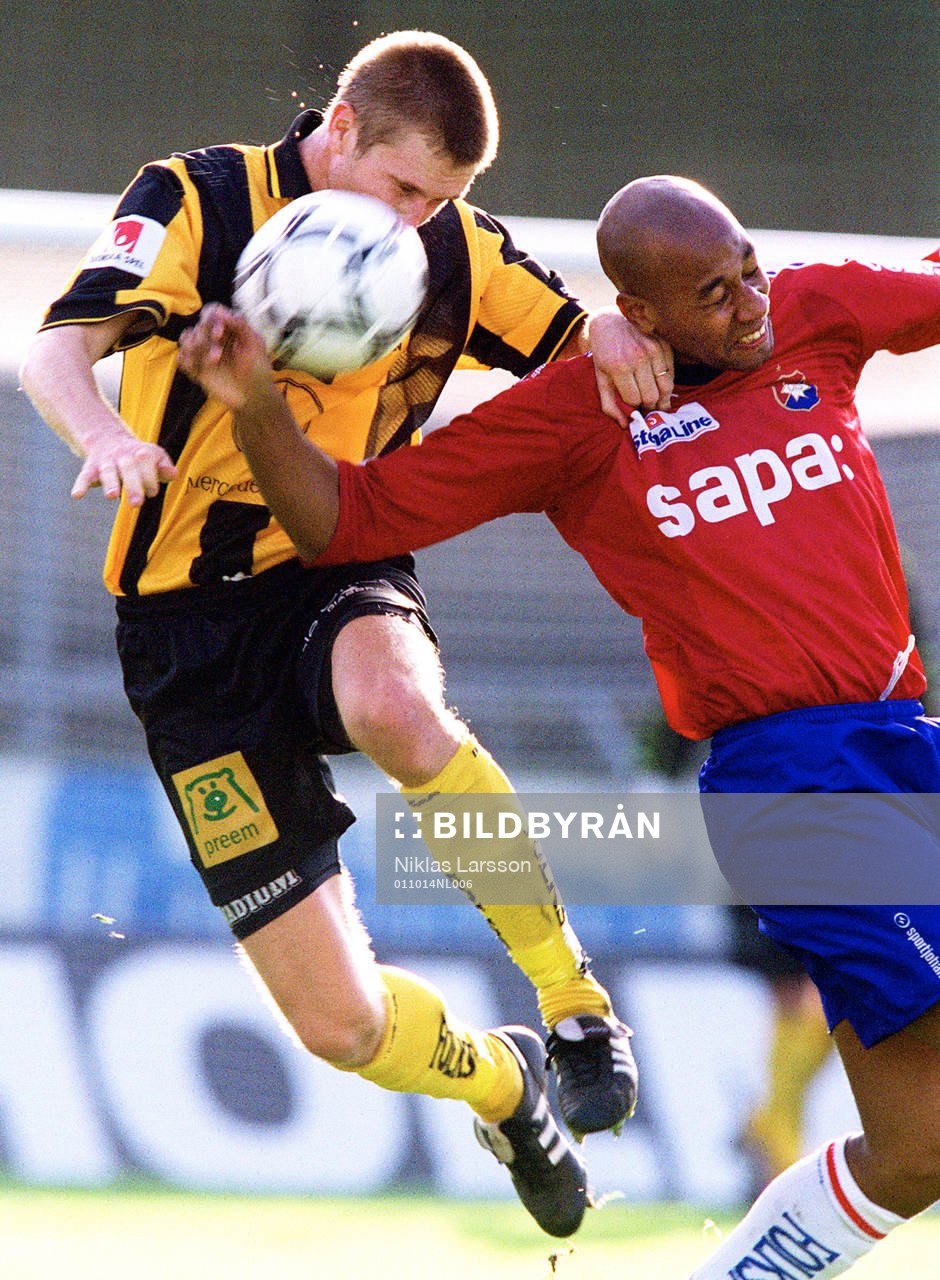 Jeffrey Aubynn, Örgryte i en luftduell med Tuomas