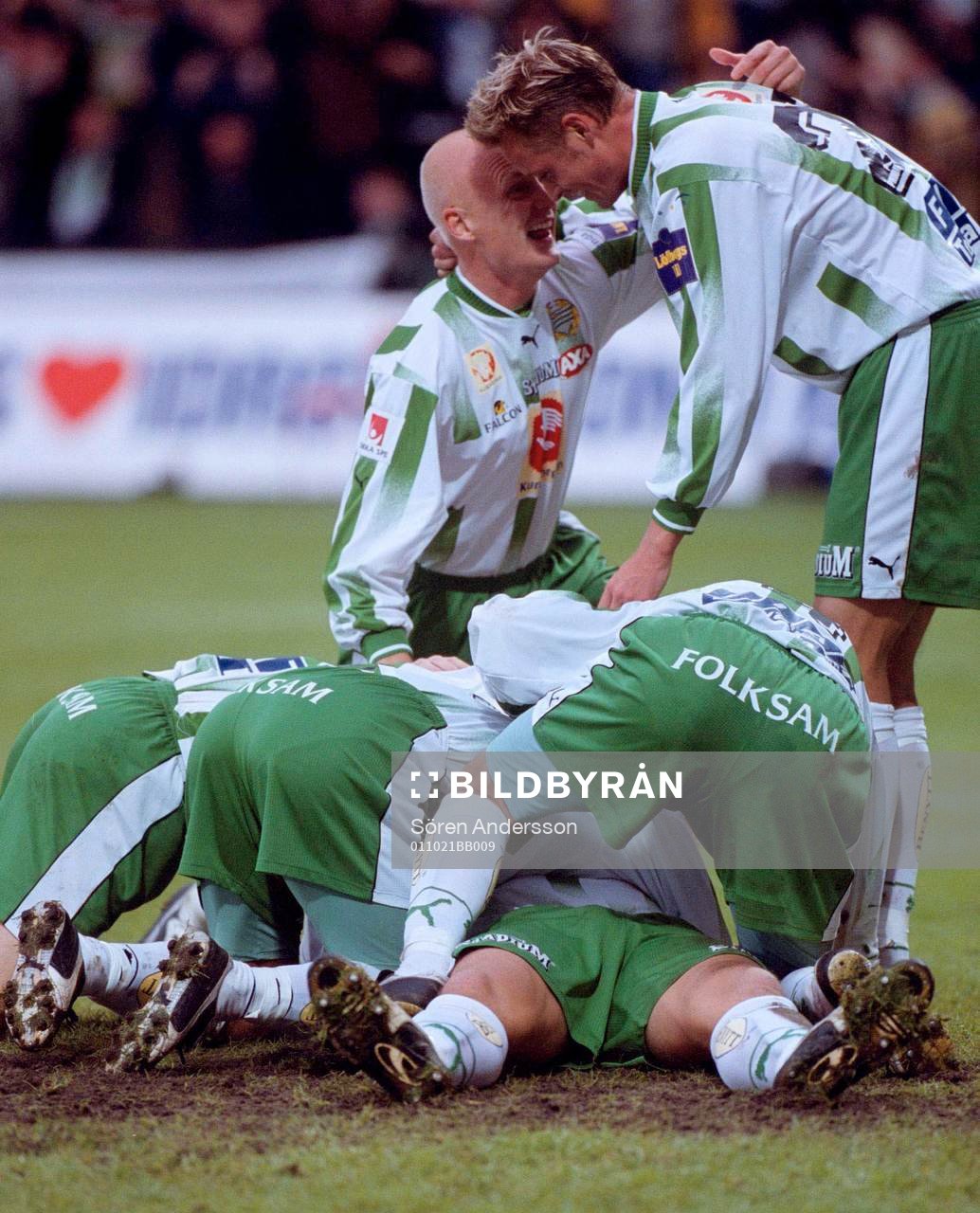 Jubel, Hammarbys Jonas Stark gratuleras