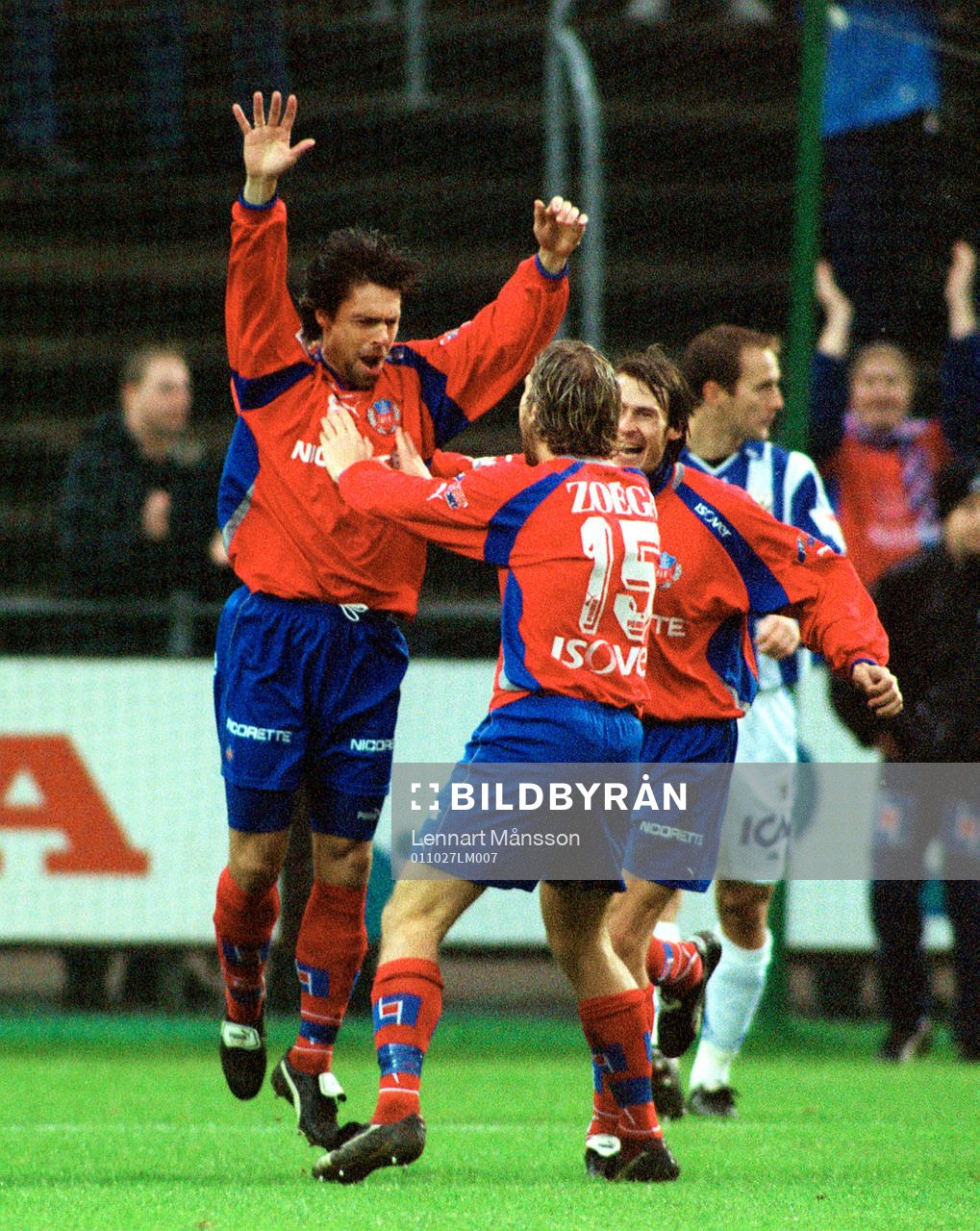 Målskytten Lars Bakkerud, Mattias Lindström och Michael