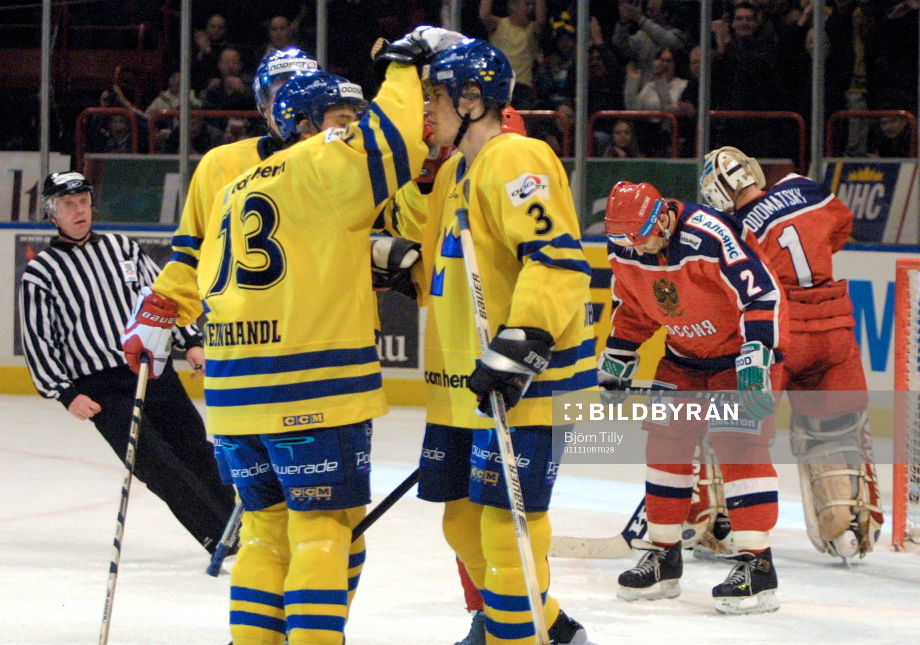 Målskyttarna Mattias Weinhandl (2-1) och Jonas Johnson