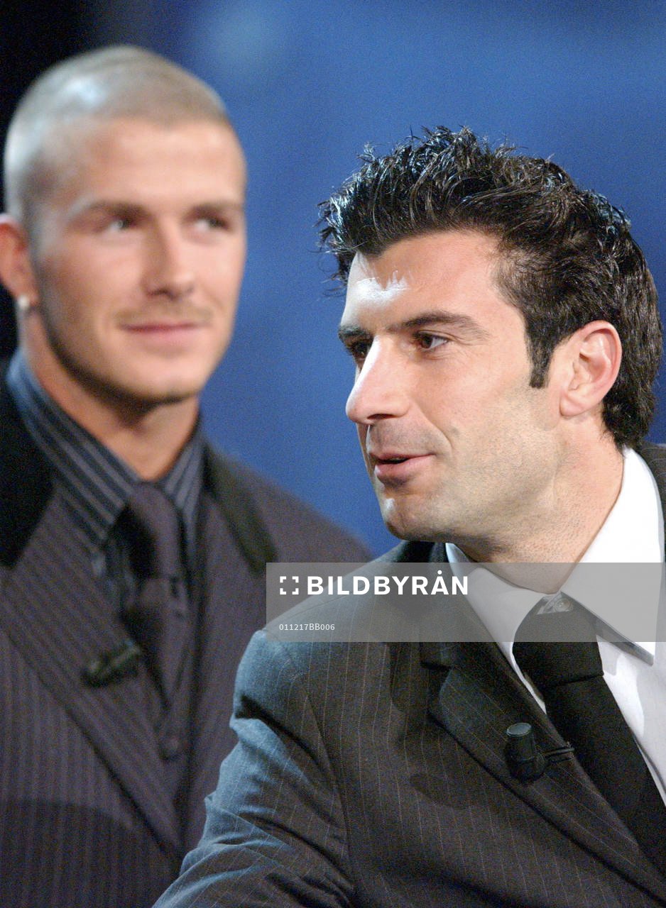 Luis Figo och David Beckham i bakgrunden