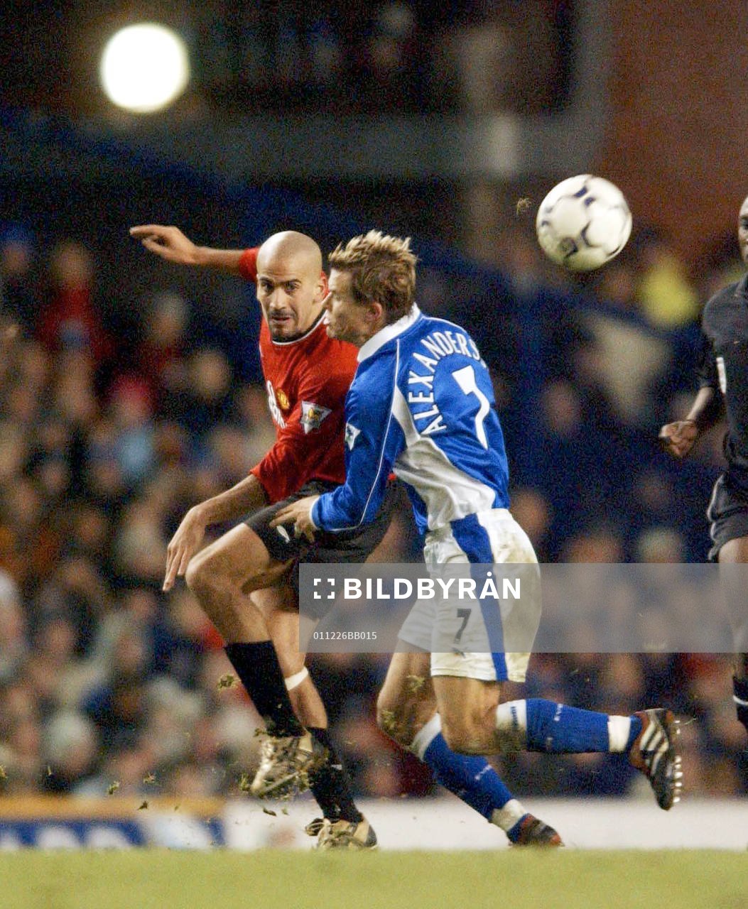 Juan Veron, Man Utd och Niclas Alexandersson, Everton