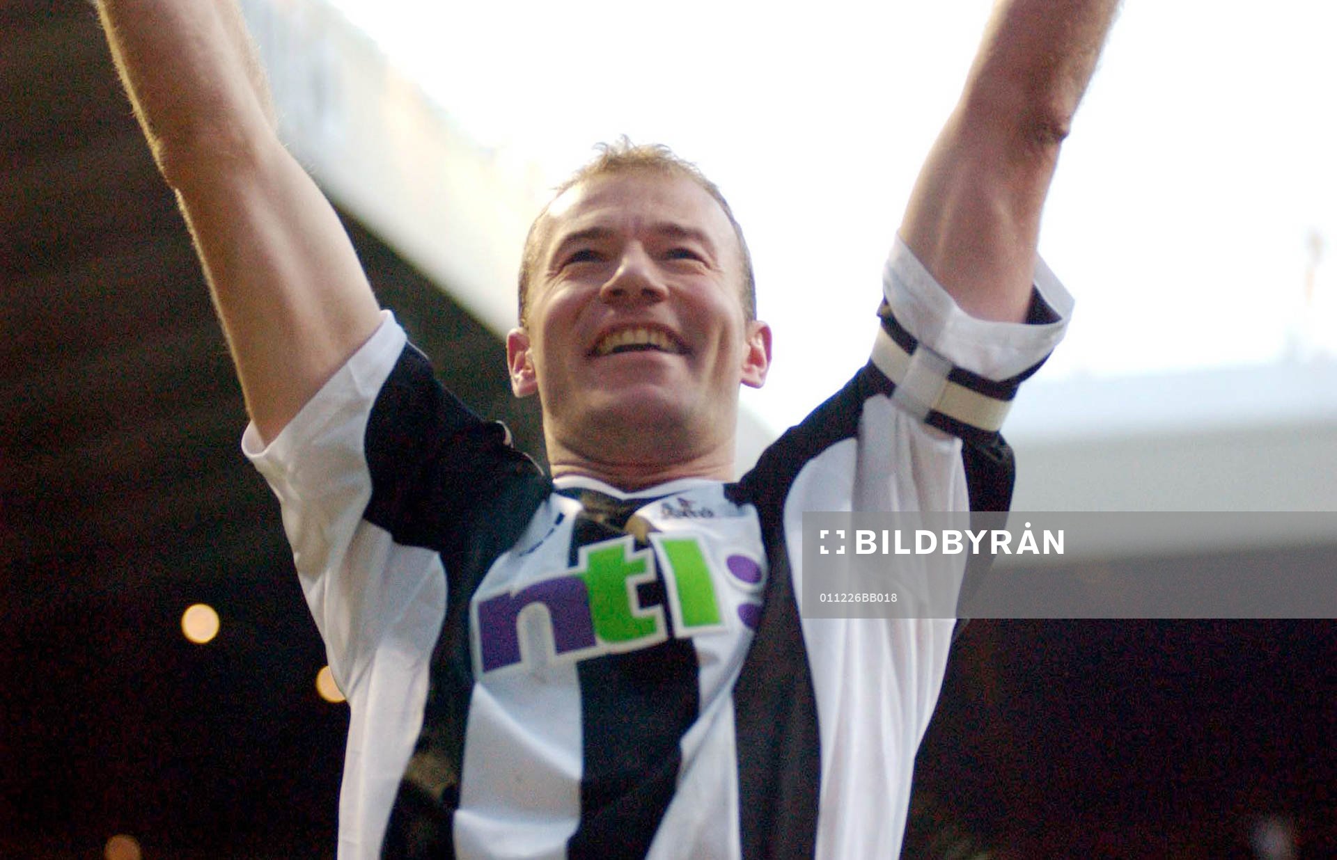 Fotboll, engelsk,  Alan Shearer, Newcastle, jubel