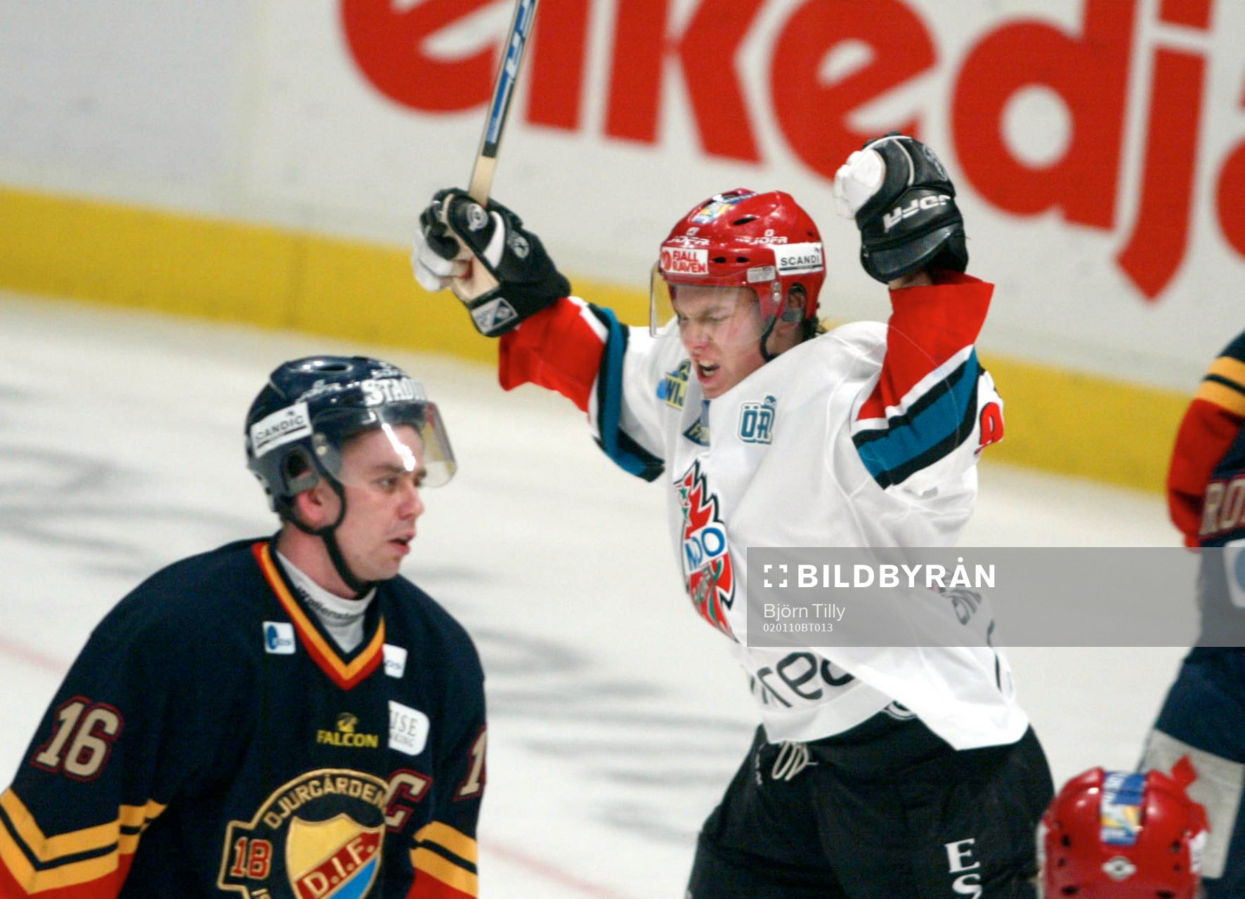 Mattias Wennerberg, Modo