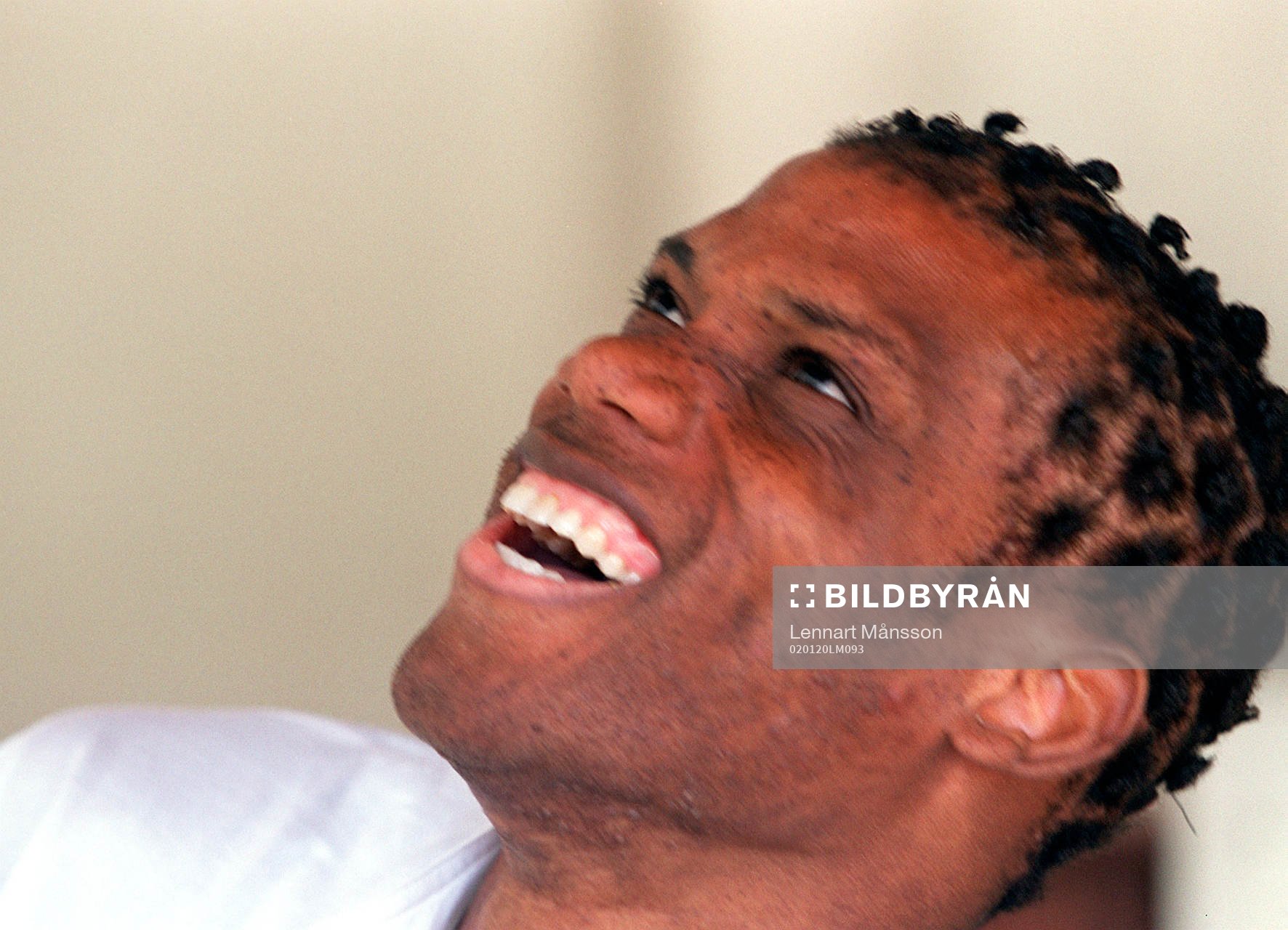  Oliseh, Nigeria, skratt.