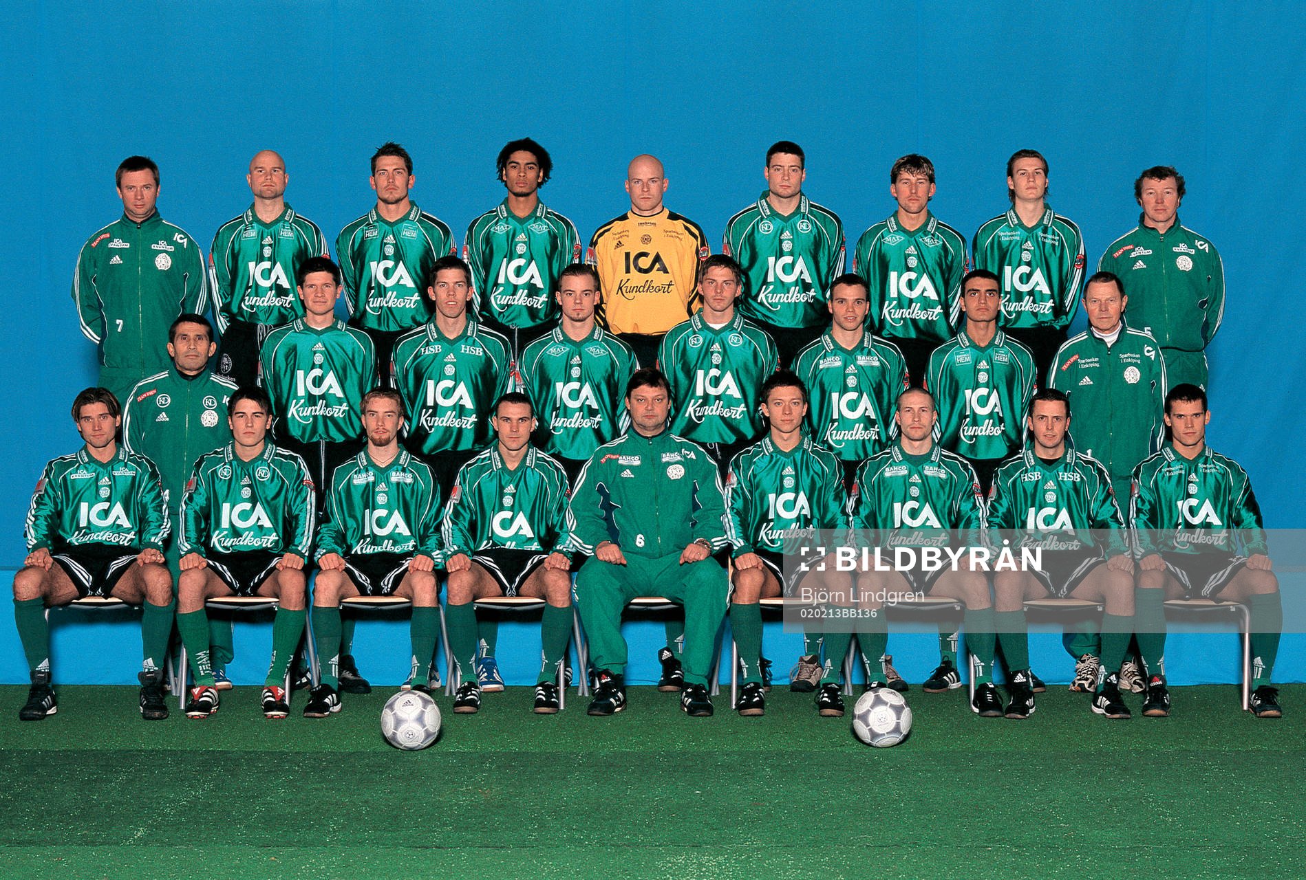 Fotboll, Superettan, Enköping: Bakre raden fr v; Peter Gerhardsson, assisterande tränare, Patric Feltendahl, Tomas Andersson, Marco Da Silva, Henrik Johansson, Johan Johansson, Robert Sjösten, Johan Thörnblom, Dominique Bon, fystränare.