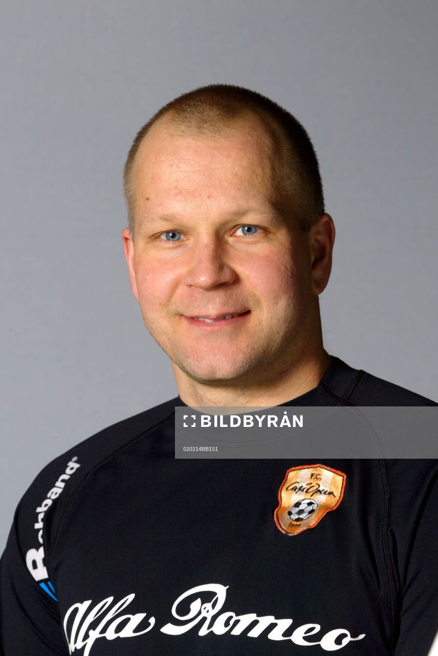 Kaj Eskelinen, Café Opera