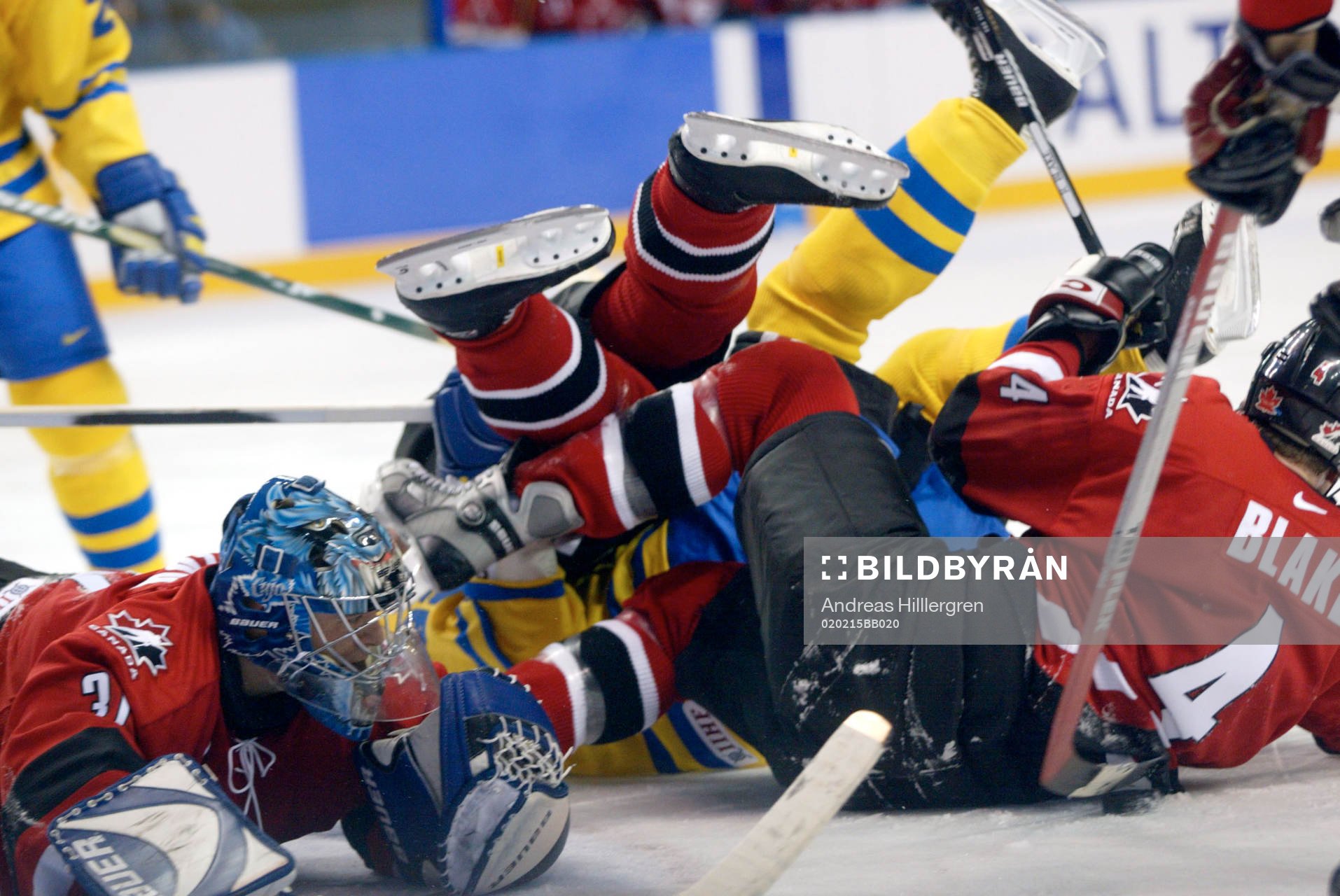 Stökigt framför Curtis Joseph, Kanada