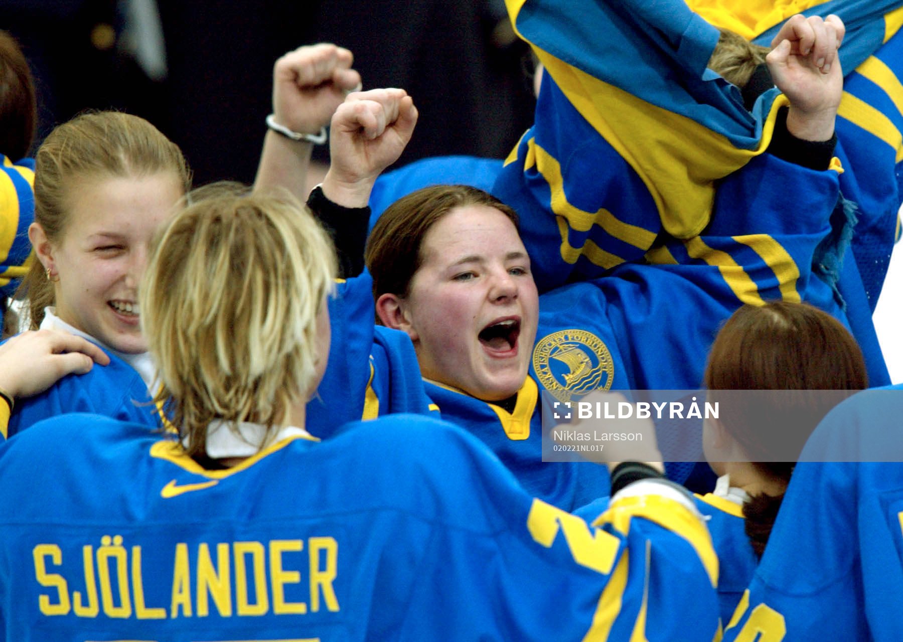 Hjältarna! Evelina Samuelsson till höger