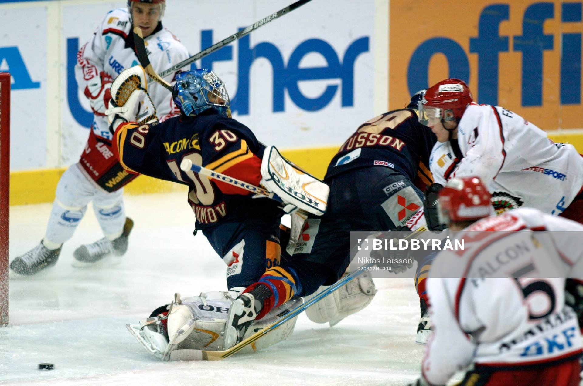 Magnus Kahnberg, Frölunda missar öppet mål på Sergei